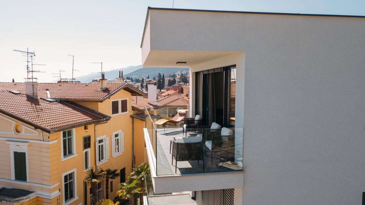 Luxury Apartment Iris Adriatica ***** Opatija Eksteriør bilde